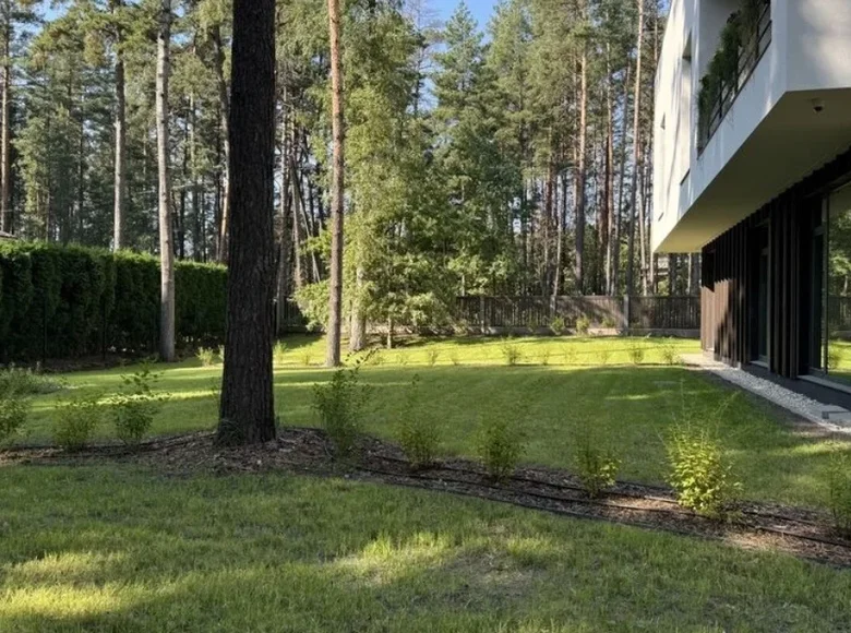 Квартира 3 спальни 145 м² Юрмала, Латвия