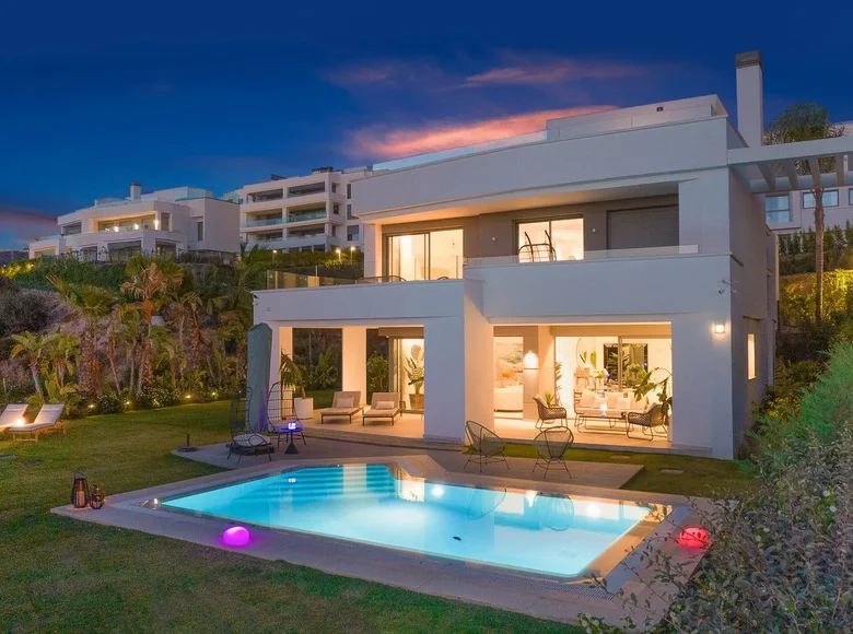 Дом 4 спальни 281 м² San Pedro Alcantara, Испания