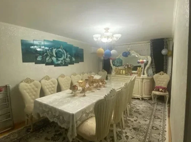 Kvartira 3 xonalar 63 m² Toshkentda