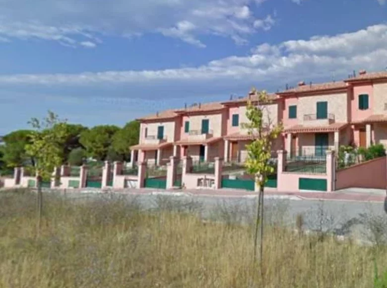 Adosado 7 habitaciones 250 m² Terni, Italia