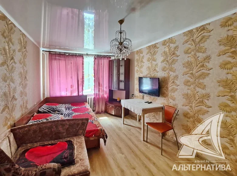 2 room apartment 43 m² Brest, Belarus