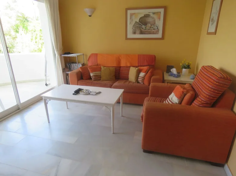 2 bedroom apartment 70 m² Mijas, Spain