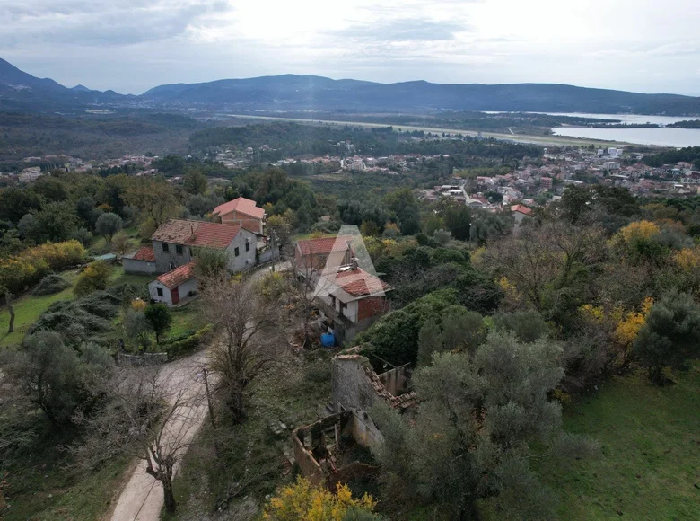 Dom  Tivat, Czarnogóra