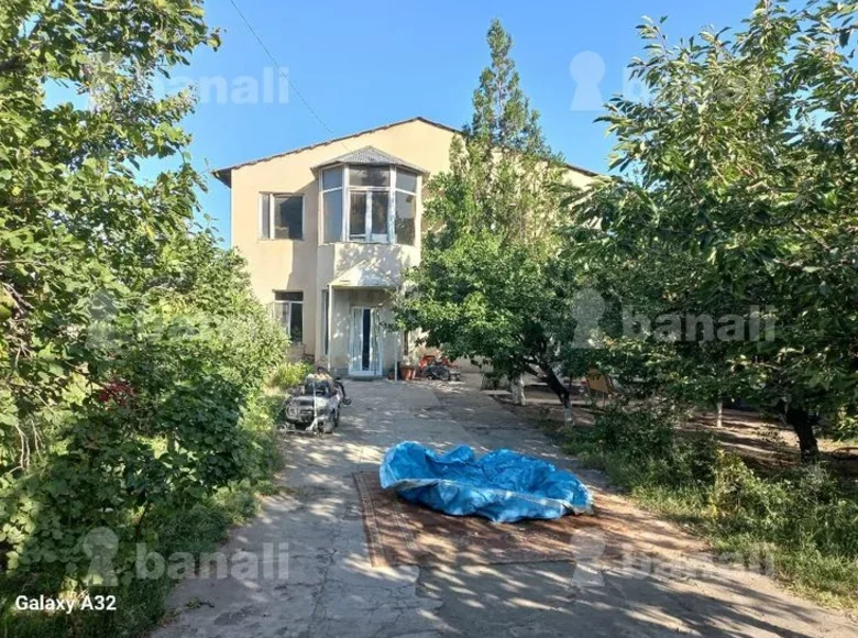 Herrenhaus 4 Zimmer 300 m² Jerewan, Armenien