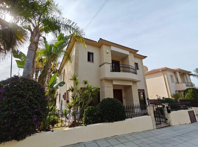 Haus 4 Schlafzimmer  Limassol, Zypern