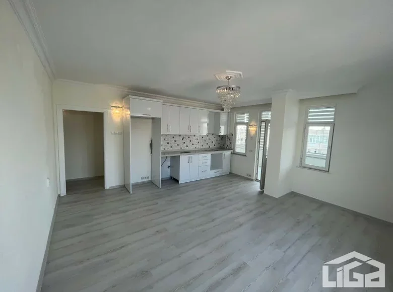Mieszkanie 3 pokoi 110 m² Alanya, Turcja