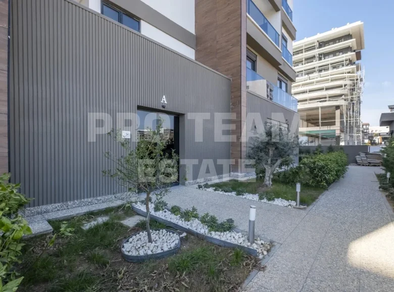 Mieszkanie 4 pokoi 110 m² Aksu, Turcja