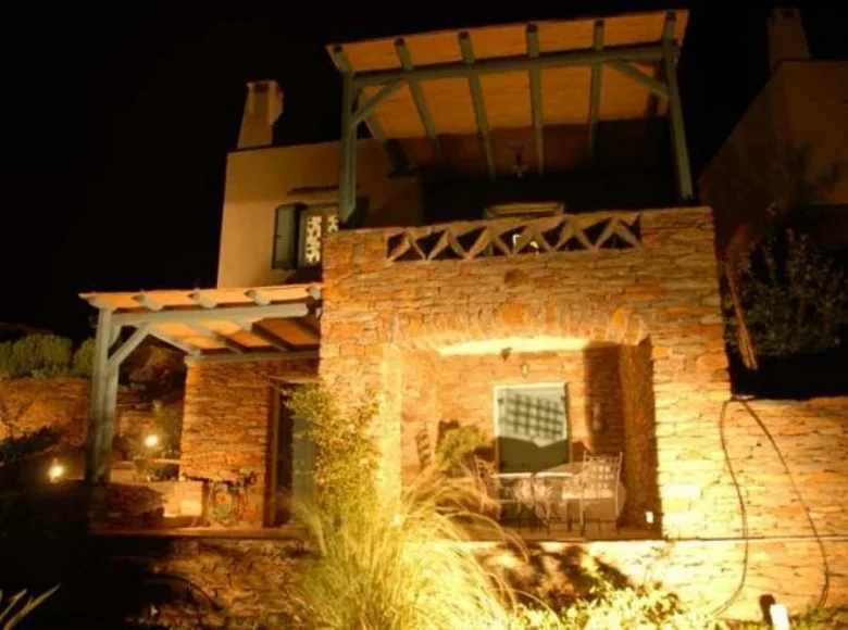 2 room apartment with Bedrooms for sale in Korissia, Greece for €