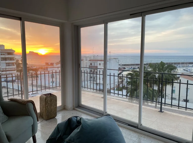 Mieszkanie 3 pokoi 92 m² Altea, Hiszpania