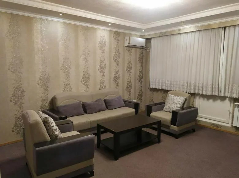 Kvartira 3 xonalar 75 m² Toshkentda