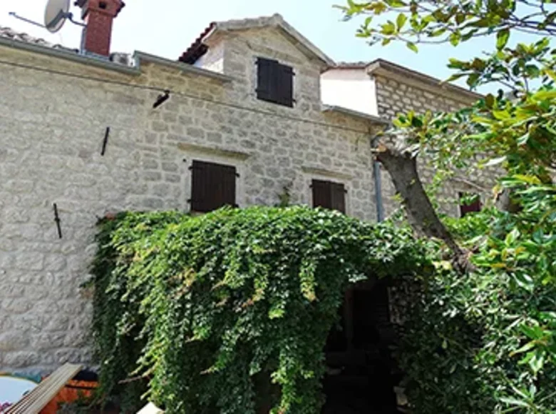 Dom 2 pokoi 1 m² Donji Orahovac, Czarnogóra