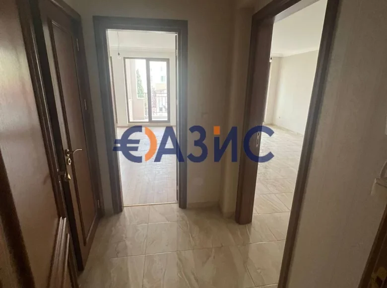 Mieszkanie 2 pokoi 74 m² Sveti Vlas, Bułgaria