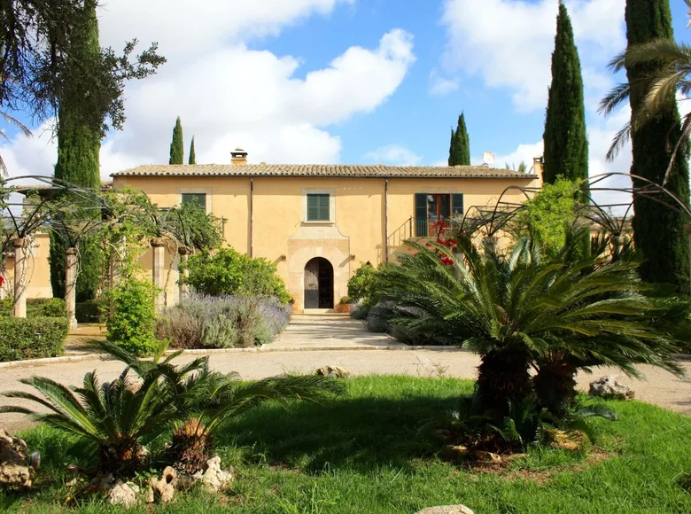 7 bedroom villa 1 000 m² Costitx, Spain