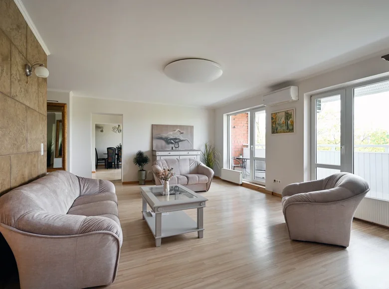 Apartamento 5 habitaciones 143 m² Riga, Letonia