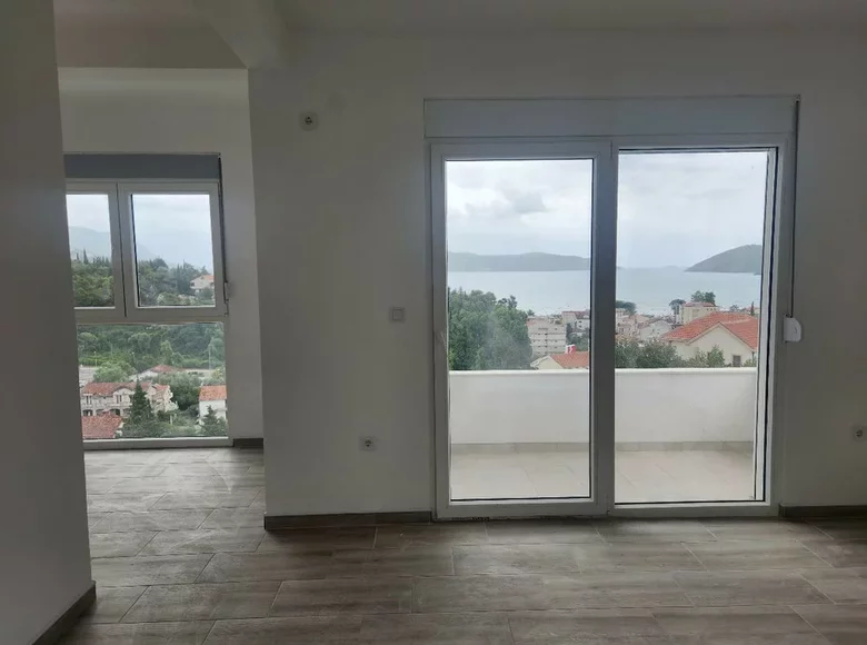 Wohnung 1 Schlafzimmer 40 m² Igalo, Montenegro