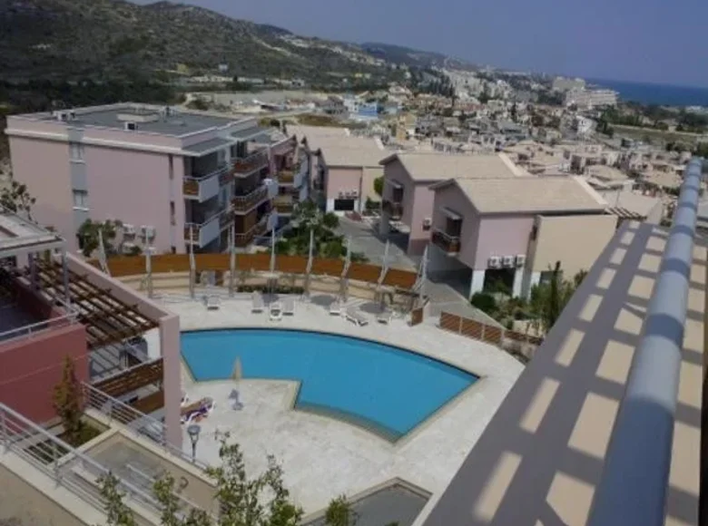 Appartement 2 chambres 112 m² Koinoteta Agiou Tychona, Chypre