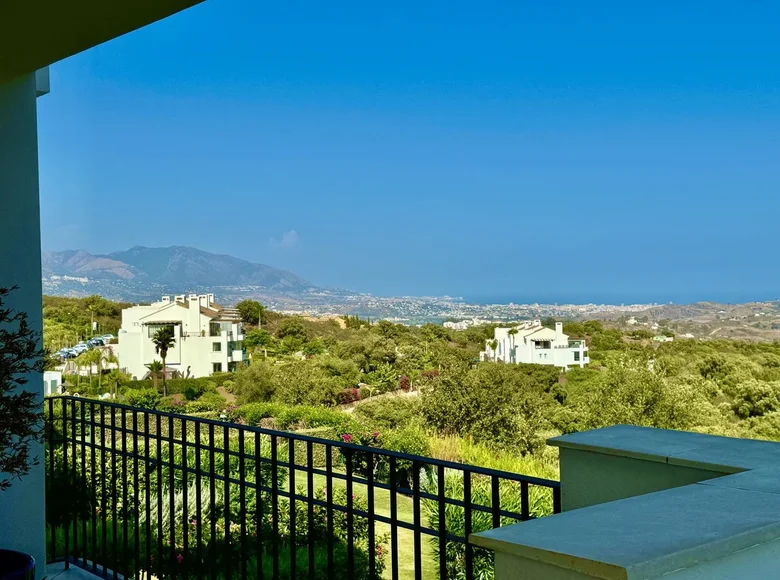 3 bedroom apartment 105 m² Marbella, Spain