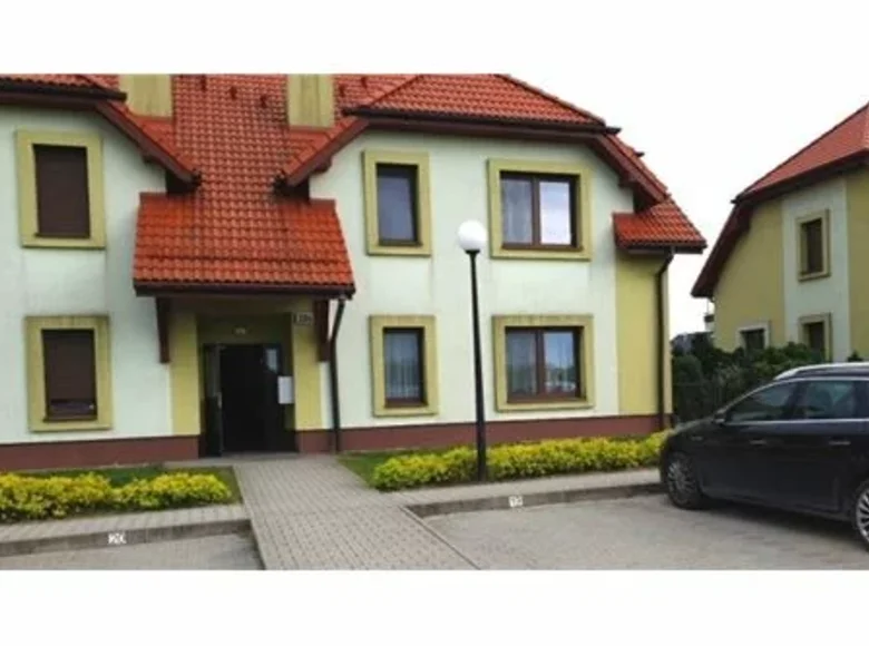 Квартира 7 450 м² Гроблице, Польша