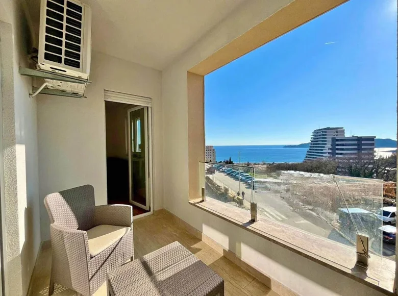 Apartamento 3 habitaciones 59 m² Becici, Montenegro