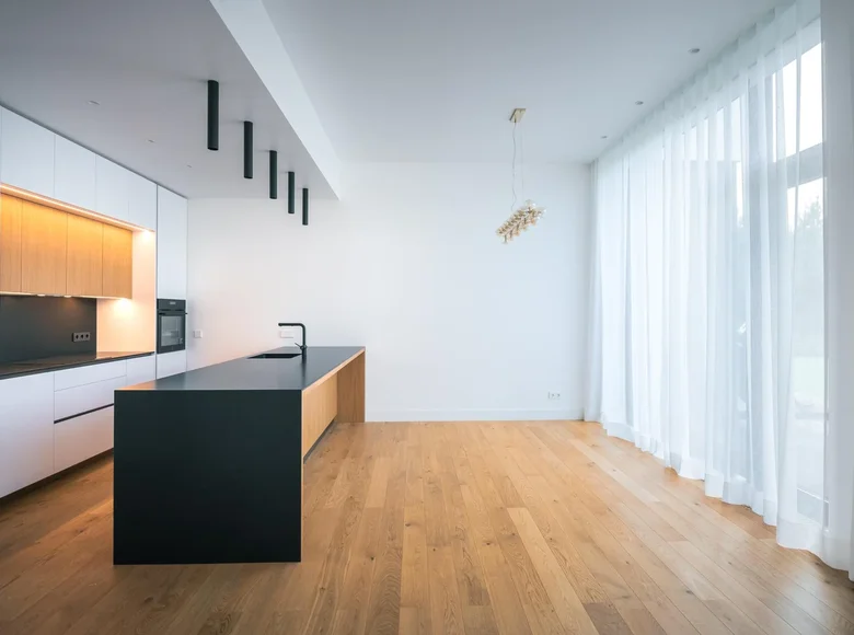 4 bedroom Villa 200 m² Riga, Latvia