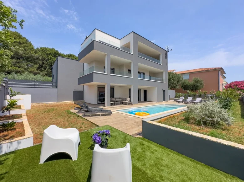 Willa 3 pokoi 277 m² Opcina Medulin, Chorwacja