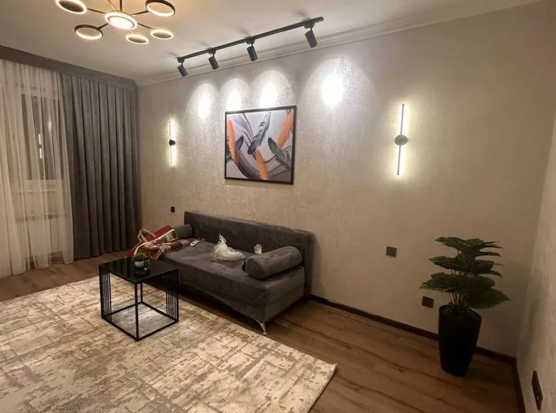 Квартира 2 комнаты 56 м² Ташкент, Узбекистан