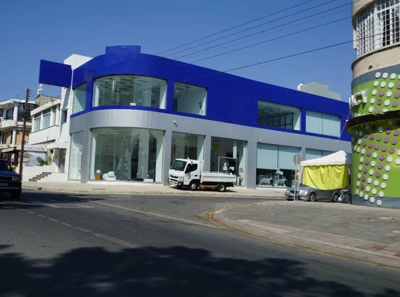 Commercial property 1 082 m² in Pafos, Cyprus