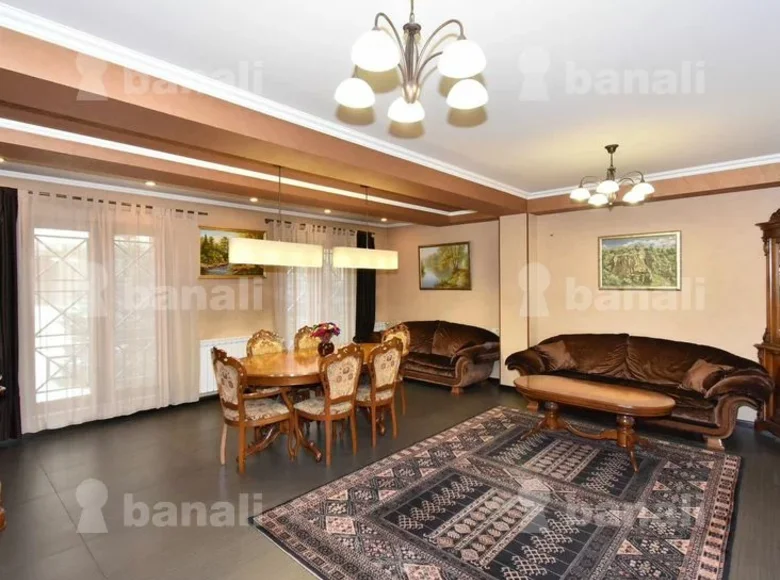 Wohnung 6 Zimmer 200 m² Jerewan, Armenien