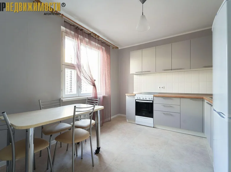 Wohnung 3 zimmer 79 m² Minsk, Weißrussland