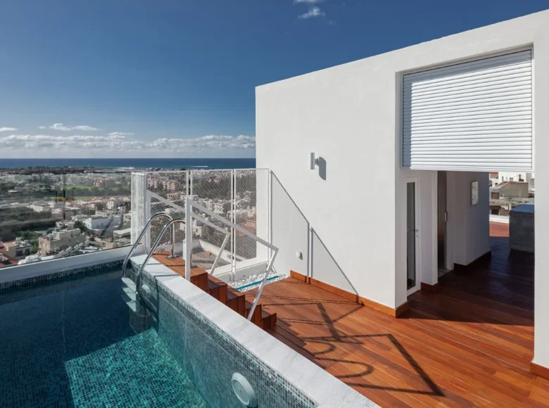 Villa de 4 dormitorios  Pafos, Chipre