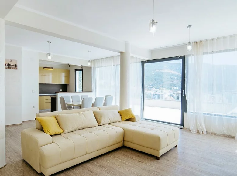 Penthouse 4 Zimmer 233 m² Becici, Montenegro