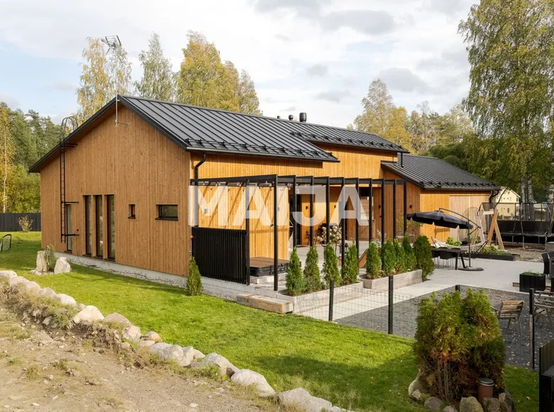 Haus 5 zimmer 150 m² Jyvaeskylae sub-region, Finnland