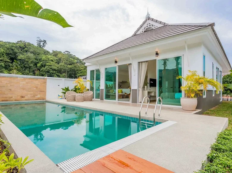 Villa de tres dormitorios 147 m² Phuket, Tailandia