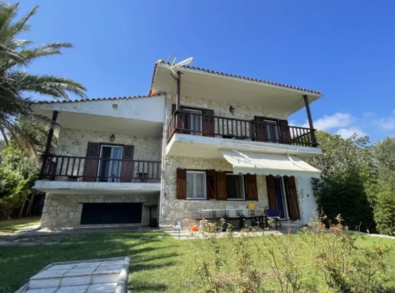villa de 3 chambres 130 m² Nea Fokea, Grèce