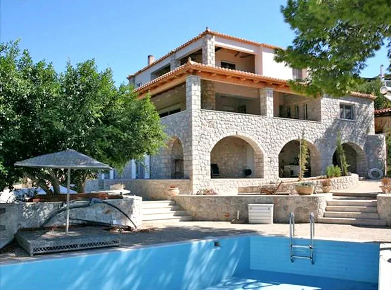 Villa 350 m² dorouphi, Grèce