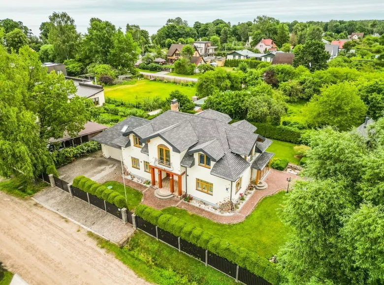 5 bedroom house 291 m² Jurmala, Latvia