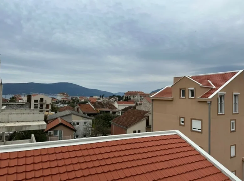 Appartement 1 chambre 96 m² Tivat, Monténégro