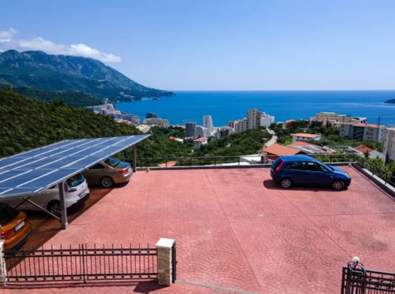 villa de 5 dormitorios 487 m² Municipio de Budva, Montenegro