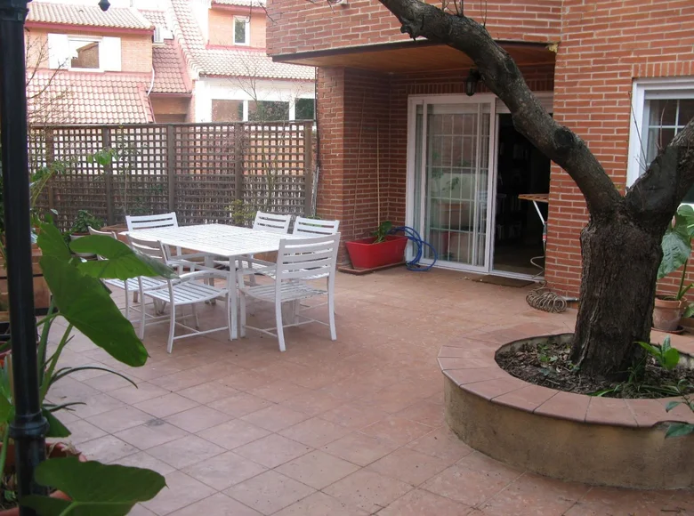 Wohnung 5 Schlafzimmer 333 m² Madrid, Spanien