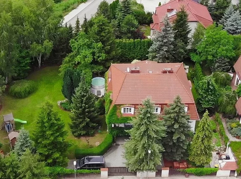 5 bedroom villa 480 m² Lomianki, Poland