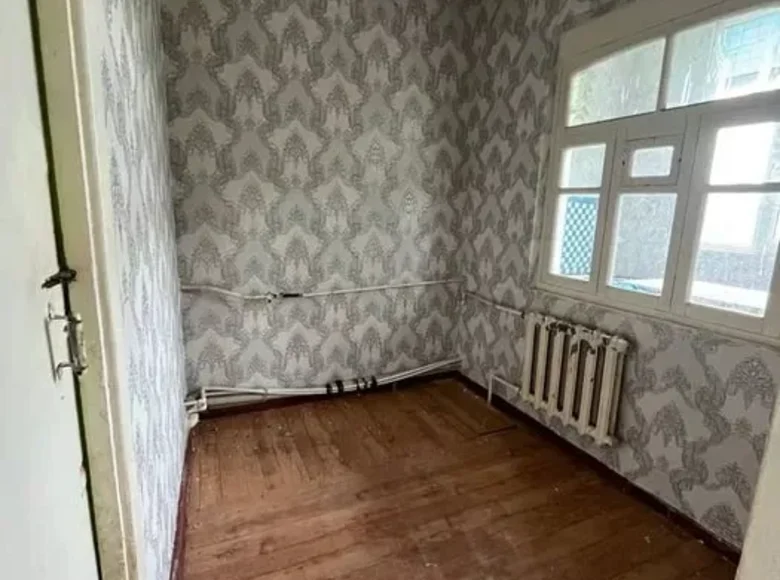 Kvartira 1 xona 38 m² Toshkentda