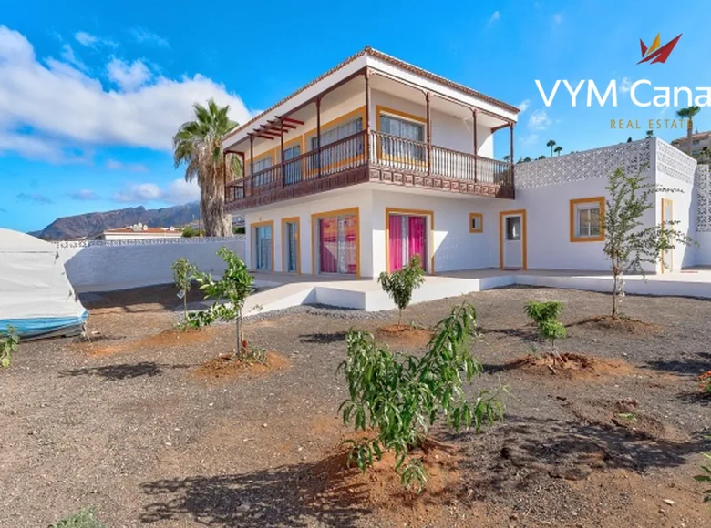 5 bedroom villa 160 m² Santiago del Teide, Spain