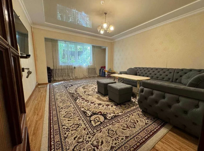 Квартира 2 комнаты 65 м² Мирзо-Улугбекский район, Узбекистан