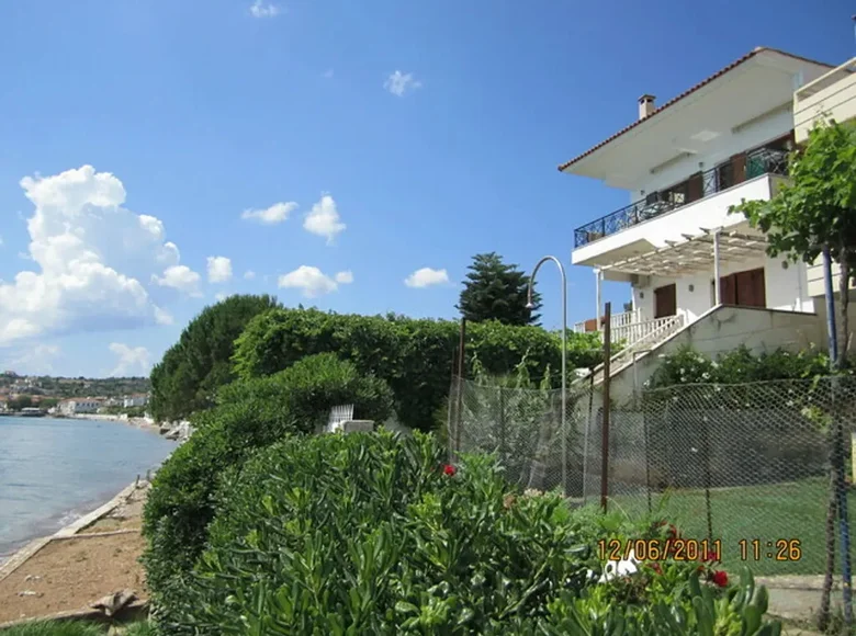 3 bedroom apartment 110 m² Petalidi, Greece