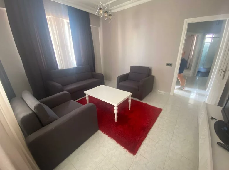 Mieszkanie 2 pokoi 78 m² Alanya, Turcja