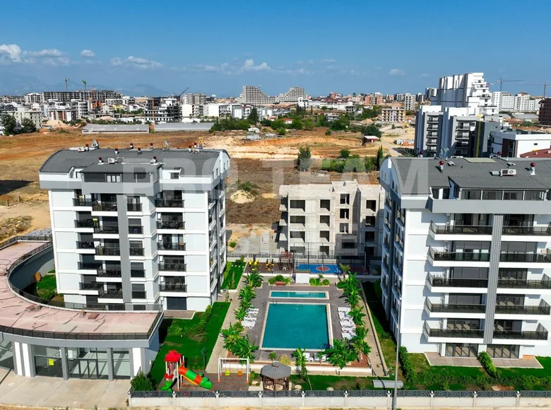2 bedroom apartment 65 m² Aksu, Turkey