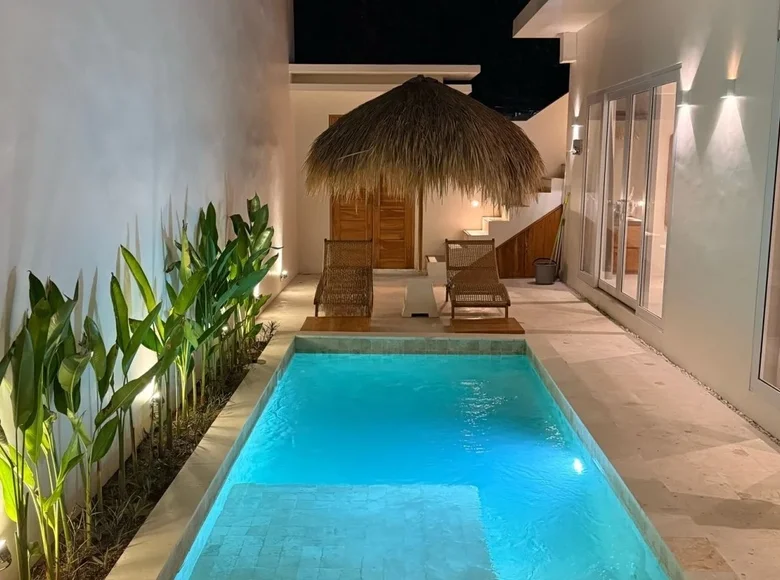 Villa mit 2 Schlafzimmern 861 m² Pecatu, Indonesien