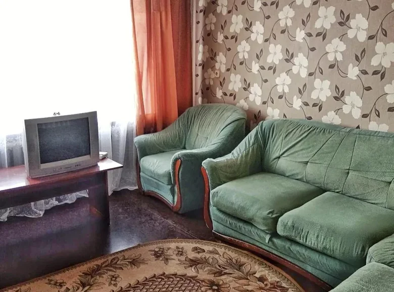 Wohnung 2 zimmer 46 m² Smaljawitschy, Weißrussland