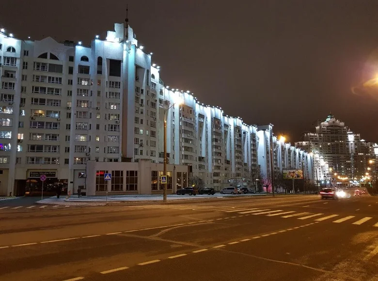 Mieszkanie 6 pokojów 284 m² Mińsk, Białoruś
