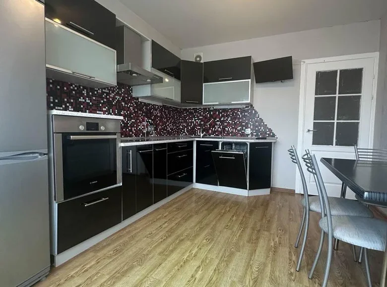 Wohnung 2 zimmer 61 m² Minsk, Belarus